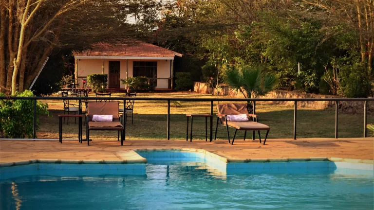 Eileen's Trees Inn - Karatu