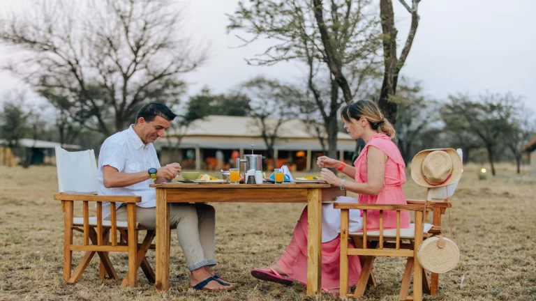 Kon Tiki serengeti Camp (1)