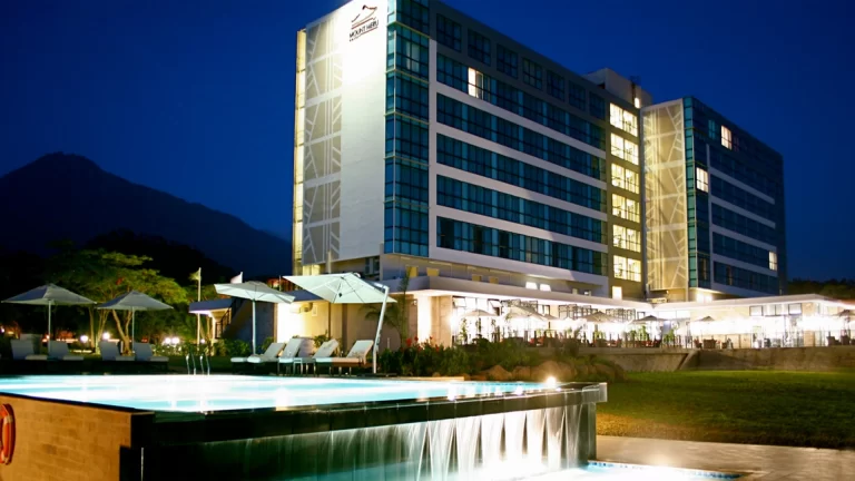 Mount Meru Hotel