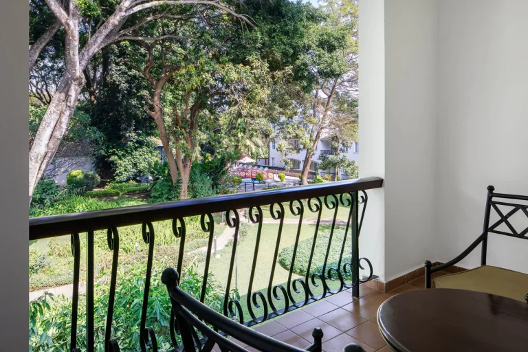 jrofp-deluxe-balcony-3408-hor-clsc