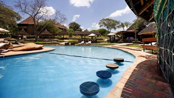 Tarangire-Sopa-Lodge-pool
