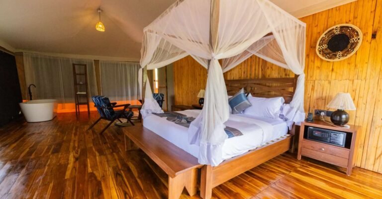 Safari Haven Serengeti double room
